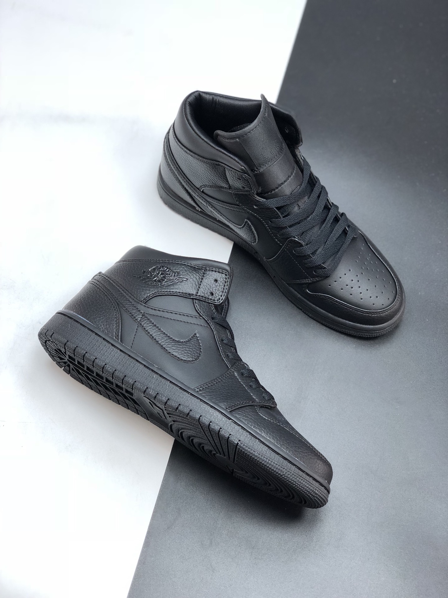 Women's Running weapon Air Jordan 1 Shoes 001